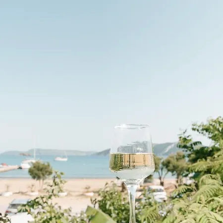 Filanthi - The Project Guest house 4*