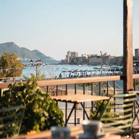 Guest house Filanthi - The Project 4*