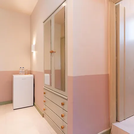 ゲストハウス Filanthi - The Project メトーニ