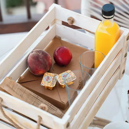 Filanthi - The Project ゲストハウス メトーニ