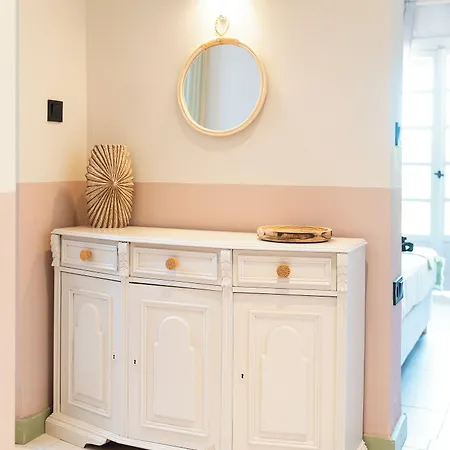 Filanthi - The Project ゲストハウス